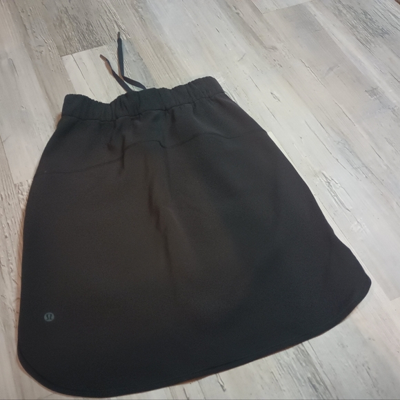 Lululemon Skirt - Picture 4 of 6